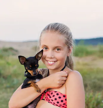 球迷在NBA体育观看足球直播